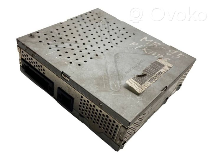 Mercedes-Benz E W211 Amplificatore A2118702489