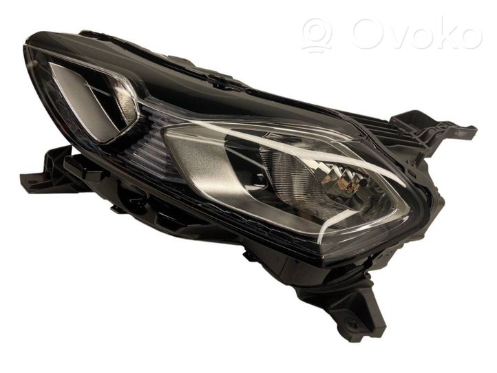 DS Automobiles 3 Crossback Lampa przednia 9820840880