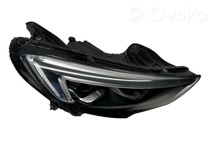 Opel Insignia B Lampa przednia 300474909