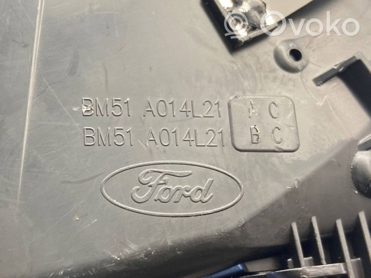 Ford Focus Muut kytkimet/nupit/vaihtimet AM5T18K811AD