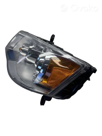 Chrysler Voyager Lampa przednia 05113339AD