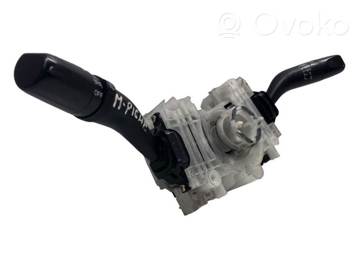 Mazda 323 Commodo, commande essuie-glace/phare 17B122A