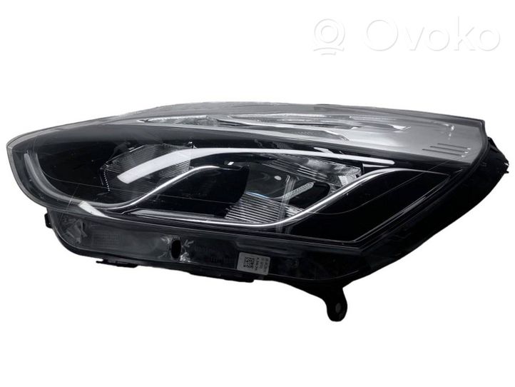 Renault Clio IV Lampa przednia 260608367R