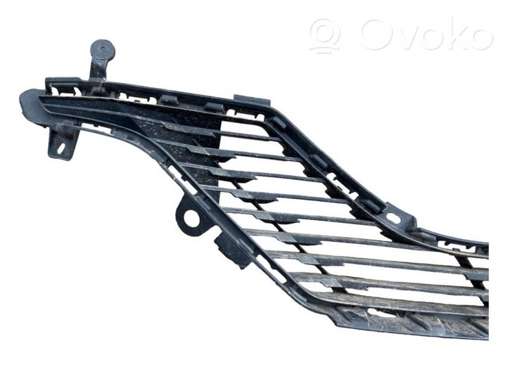 Peugeot 208 Grille inférieure de pare-chocs avant 9823209880