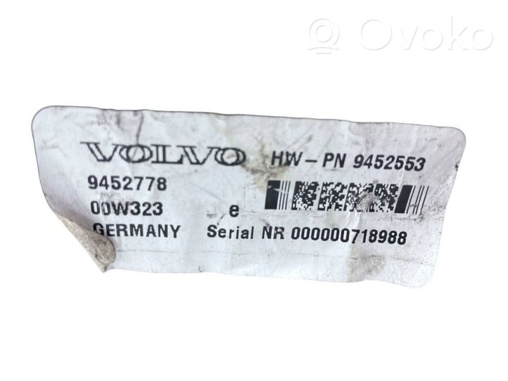 Volvo V70 Saugiklių dėžė (komplektas) 9452553