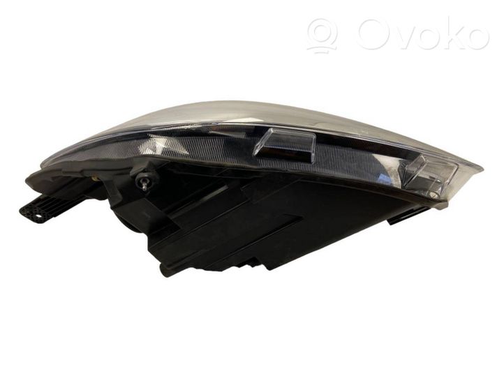 Ford Fiesta Lampa przednia H1BB13W029AE