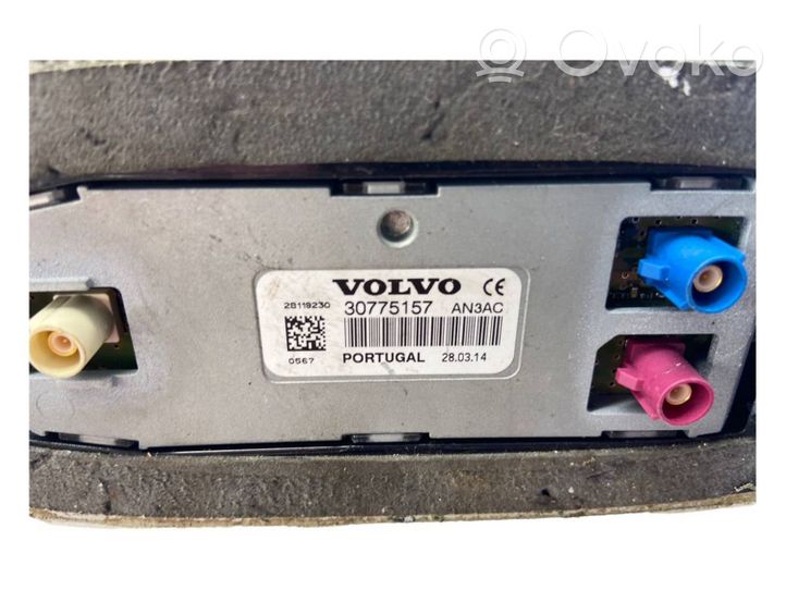 Volvo V40 Antenne GPS 30775157