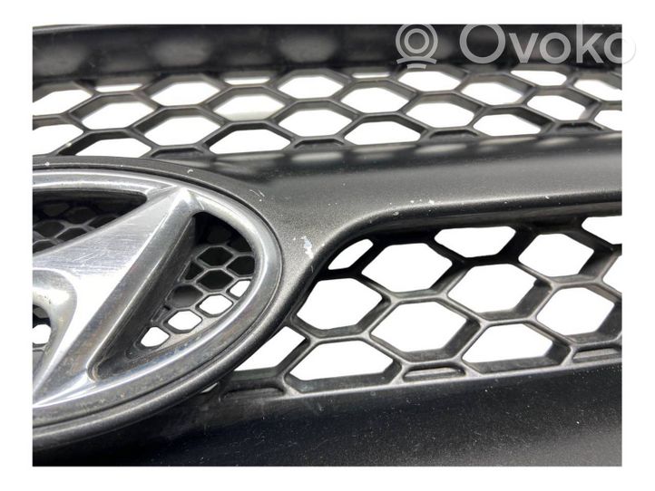 Hyundai Santa Fe Maskownica / Grill / Atrapa górna chłodnicy E865612B000