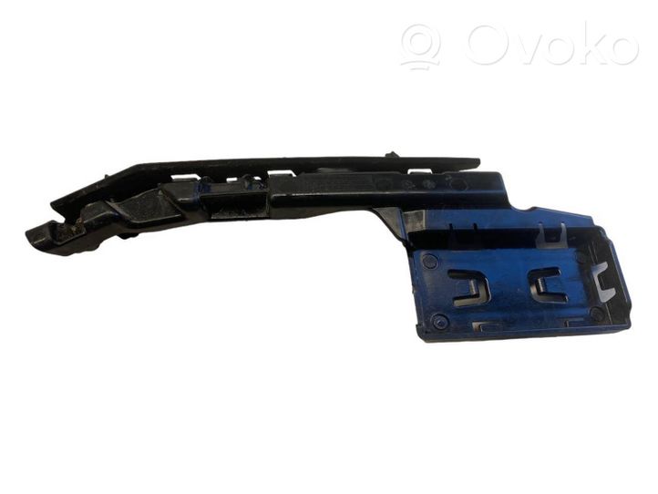 Volkswagen Jetta VI Support de montage d'aile 5E3807184