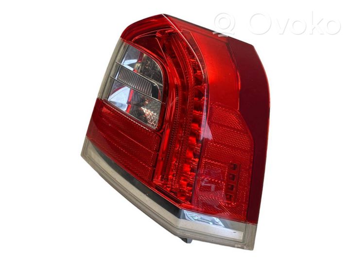 Volvo XC70 Aizmugurējais lukturis virsbūvē 31395960