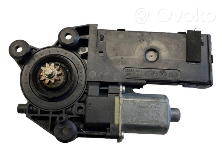 Renault Megane III Moteur de lève-vitre de porte avant 807302821