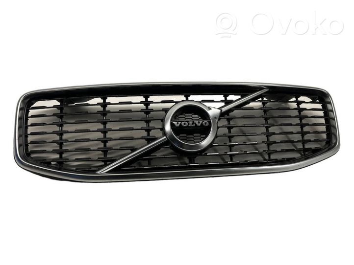 Volvo XC60 Front bumper upper radiator grill 31425538