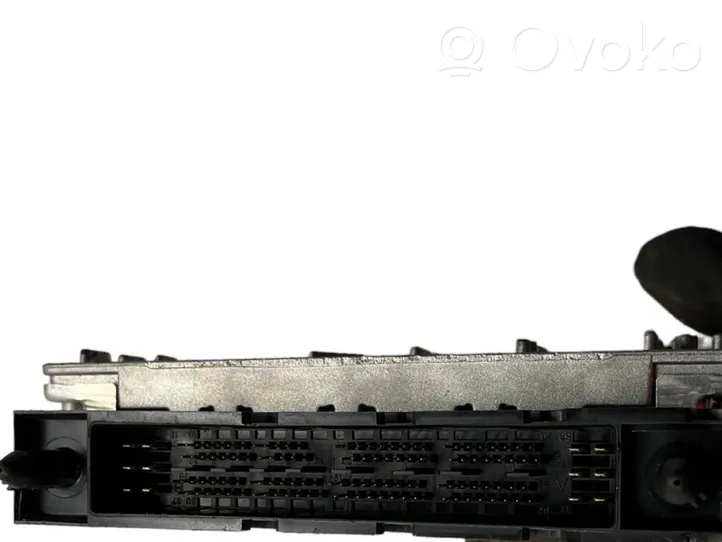 Volvo XC90 Sterownik / Moduł ECU 0261207809
