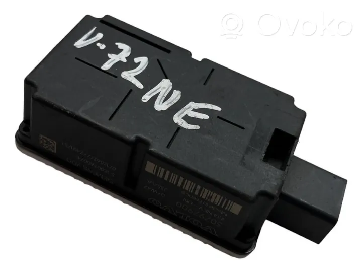 Volvo V70 Alarm control unit/module 30797900