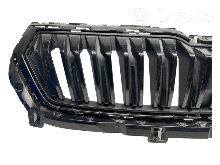 Skoda Karoq Maskownica / Grill / Atrapa górna chłodnicy 57A853653G