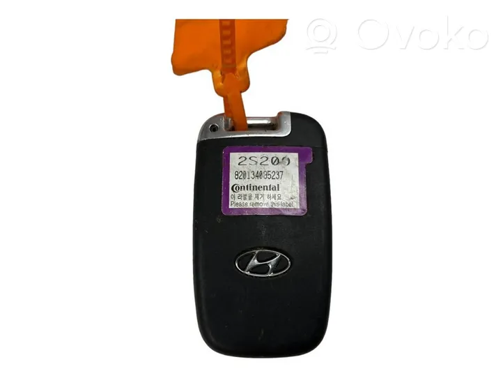 Hyundai ix35 Clé / carte de démarrage 82013408523