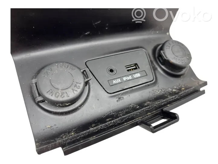 Hyundai ix35 Seat heating switch 933102Y800