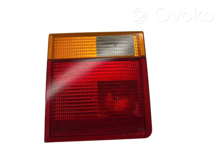 Land Rover Range Rover P38A Luci posteriori del portellone del bagagliaio VALEO2234