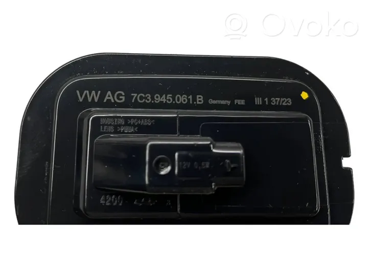 Volkswagen Crafter Indicatore di direzione del parafango anteriore 7C3945061B