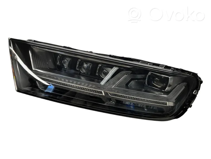 Audi Q7 4M Faro/fanale 4M0941035