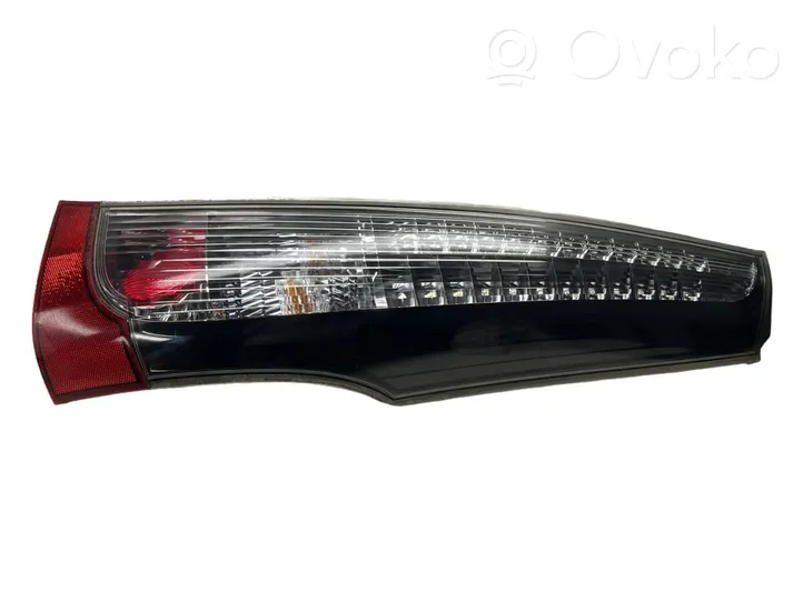 Mitsubishi Grandis Luci posteriori 22087642