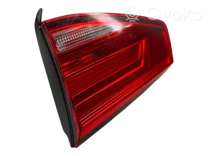 Volkswagen PASSAT B8 Lampy tylnej klapy bagażnika 3G9945094E