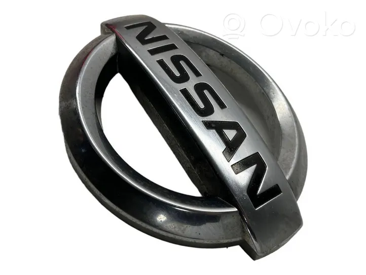 Nissan X-Trail T30 Logotipo/insignia/emblema del fabricante 62890EB30
