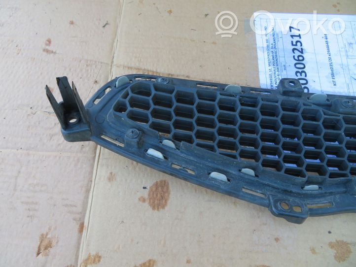 KIA Picanto Front bumper upper radiator grill 