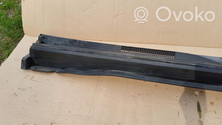 Mitsubishi Space Star Rivestimento del tergicristallo 7405A501