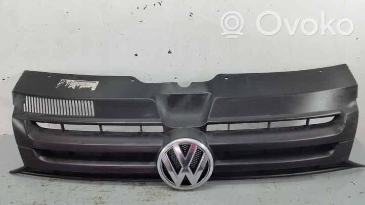 Volkswagen Multivan T5 Grille calandre supérieure de pare-chocs avant 