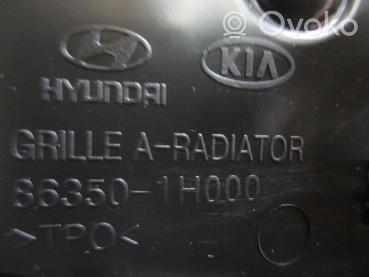 KIA Ceed Grille calandre supérieure de pare-chocs avant 863501H000