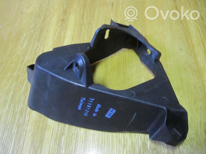 Mazda 5 Supporto del fendinebbia 