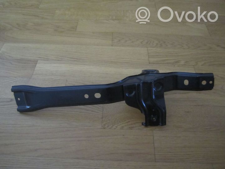 Toyota RAV 4 (XA40) Traversa di supporto paraurti anteriore 