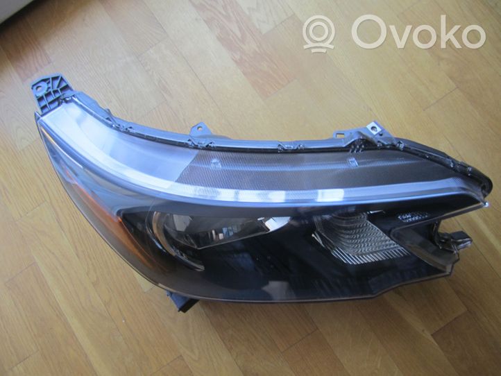 Honda CR-V Lampa przednia 