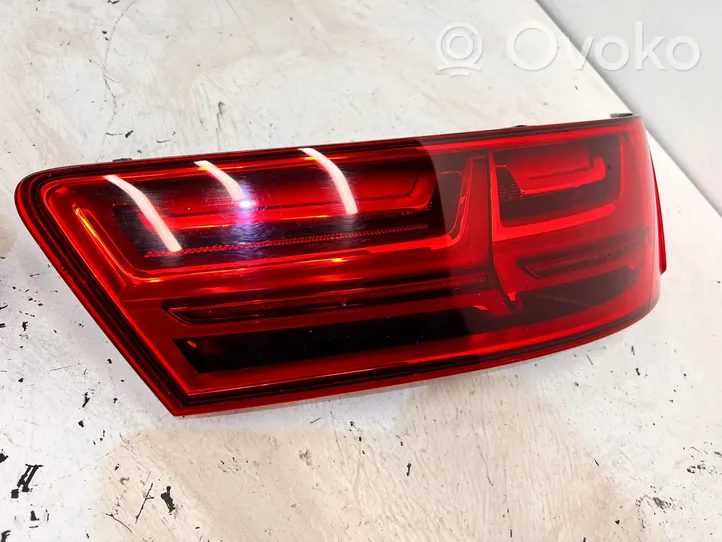 Audi Q7 4M Lampy tylne / Komplet 4M0945093D