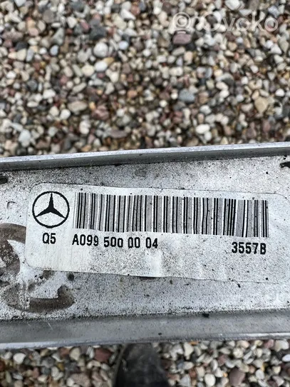 Mercedes-Benz GLE (W166 - C292) Radiatore di raffreddamento A0995000004