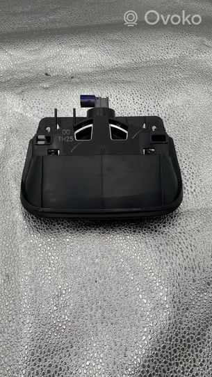 Honda CR-V Lampy tylnej klapy bagażnika P6939