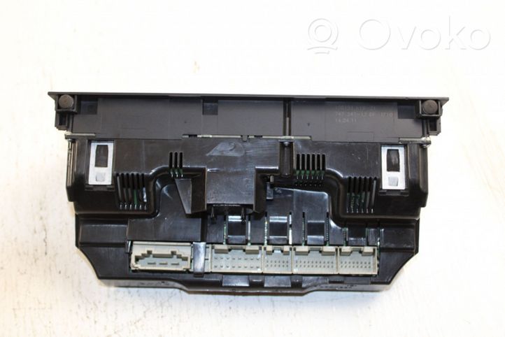 Audi Q7 4L Panel klimatyzacji 4L0820043AE