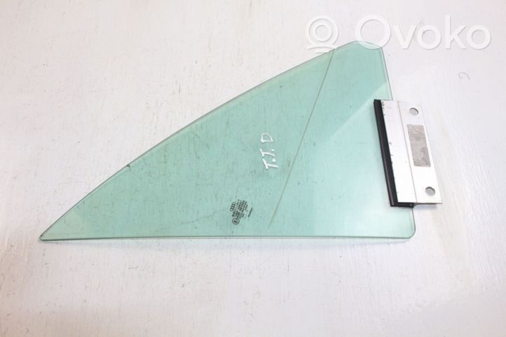 Audi TT Mk1 Front vent window/glass (coupe) 