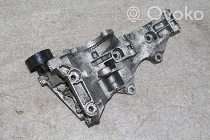 Mitsubishi Lancer X Supporto del generatore/alternatore 03G903143E