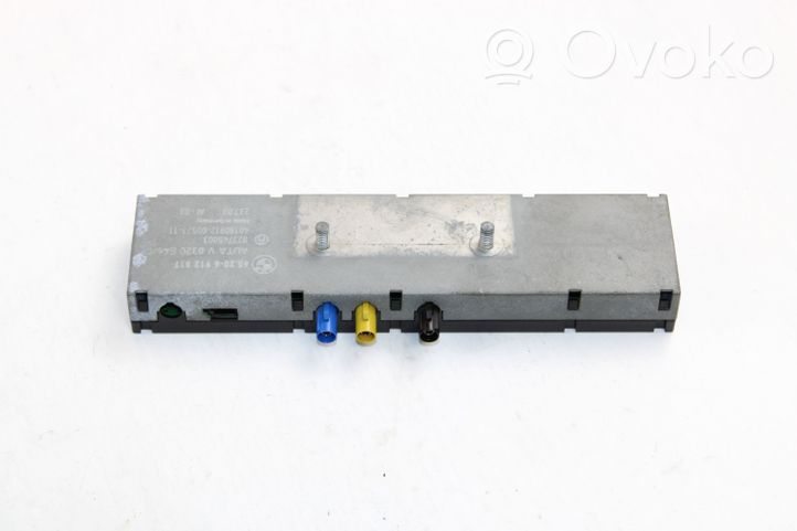 BMW Z4 E85 E86 Antenas pastiprinātājs 6912817