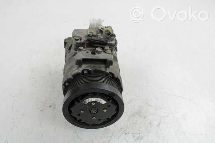 Mercedes-Benz SL R230 Ilmastointilaitteen kompressorin pumppu (A/C) 4472209102