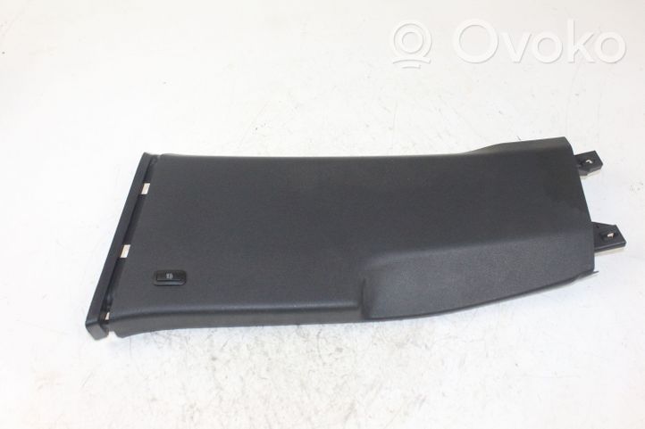 Volkswagen Passat Alltrack Rivestimento montante (B) (fondo) 3G0867291B