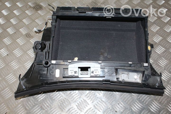 BMW 3 E46 Schowek deski rozdzielczej / Komplet 8203822