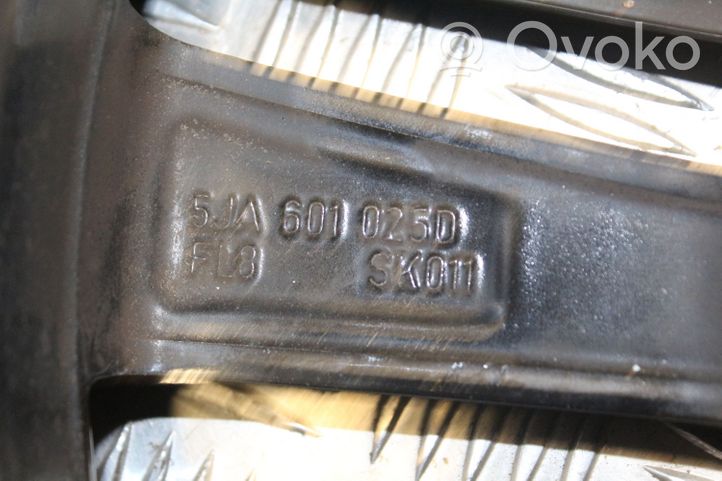 Skoda Rapid (NH) Felgi aluminiowe R17 5JA601025D