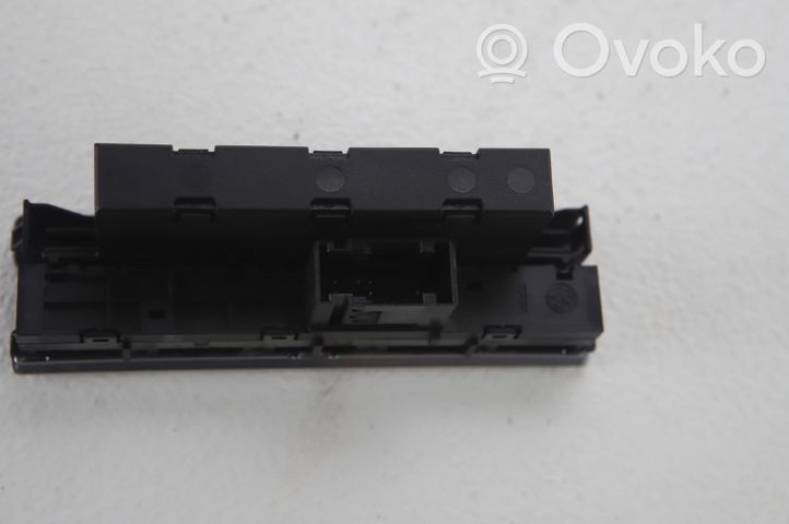 Volkswagen Tiguan Traction control (ASR) switch 5N2927132AB