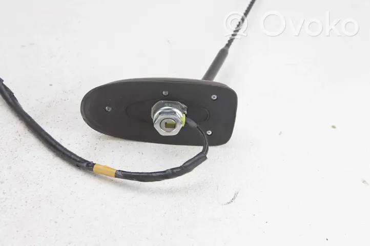 Toyota Auris E180 Radion antenni V3-09075C