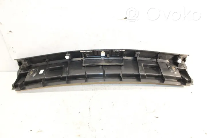 Toyota Auris E180 Rivestimento di protezione sottoporta del bagagliaio/baule 5838702190