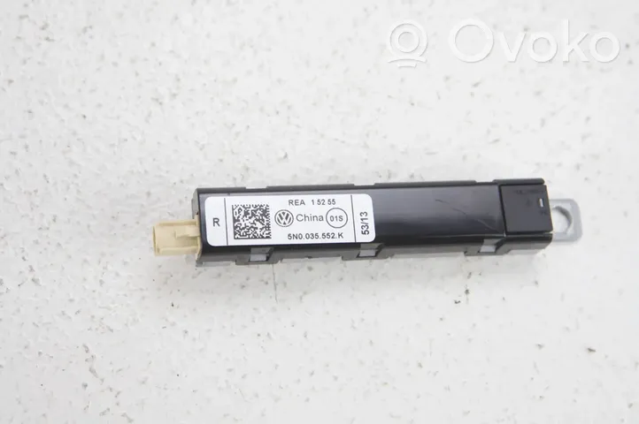 Volkswagen Tiguan Amplificateur d'antenne 5N0035552K