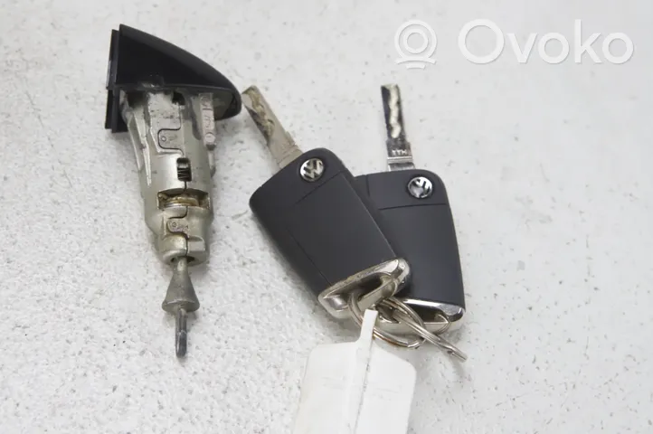 Volkswagen Golf VII Ignition key/card 